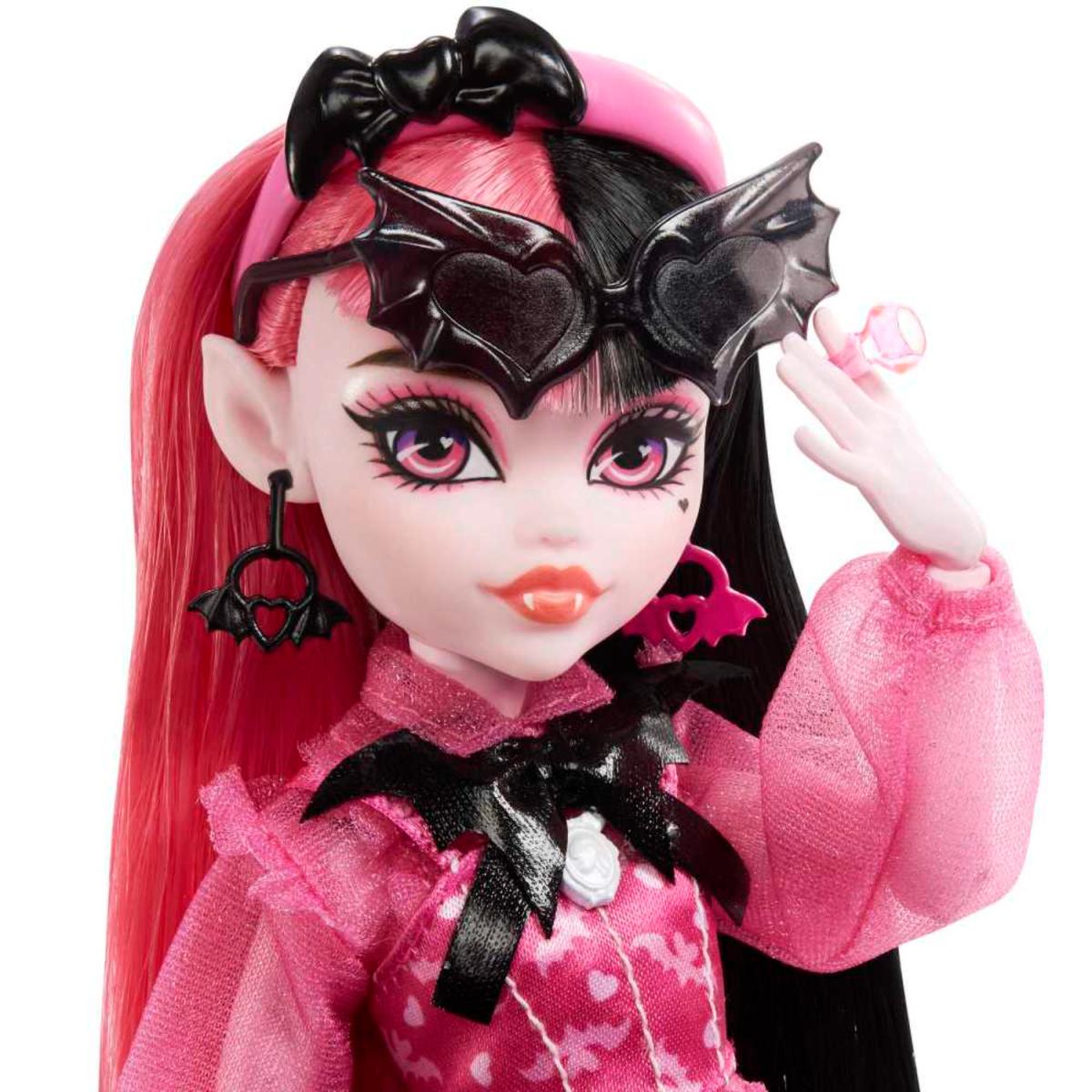 MONSTERHIGH DRACULAURA CON MASCOTA