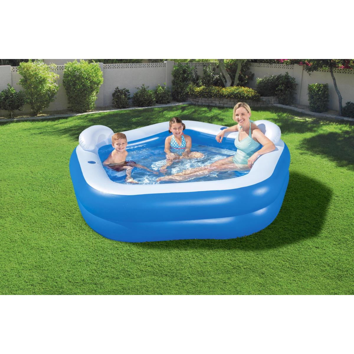 PISCINA INFLABLE FAMILIAR 7'X6.8'X27"