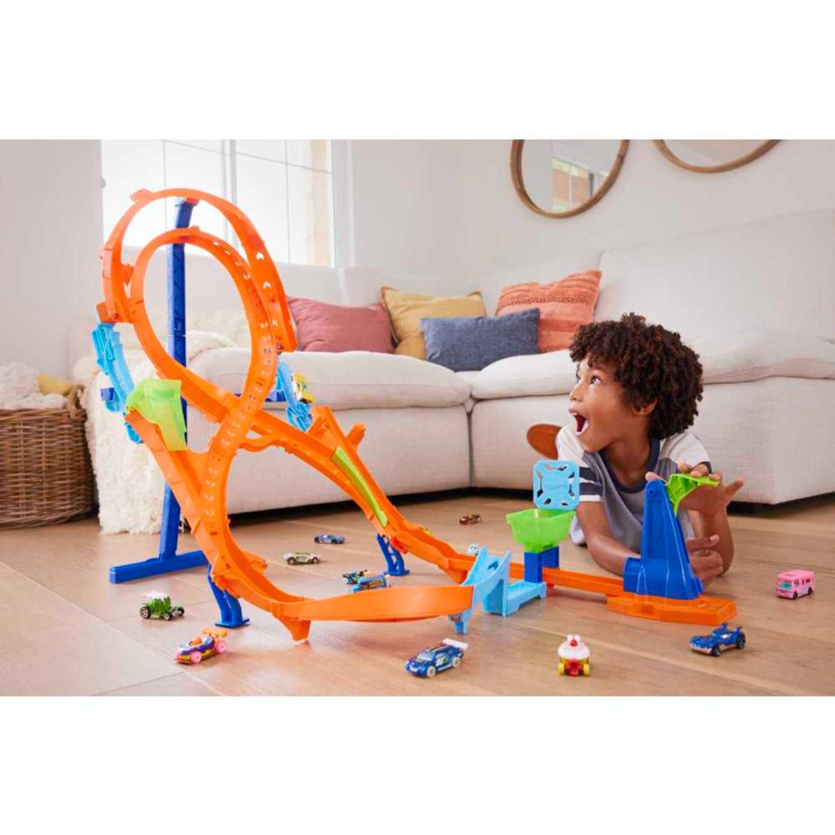 HOTWHEELS PISTA DE ACCION 8 VERTICAL